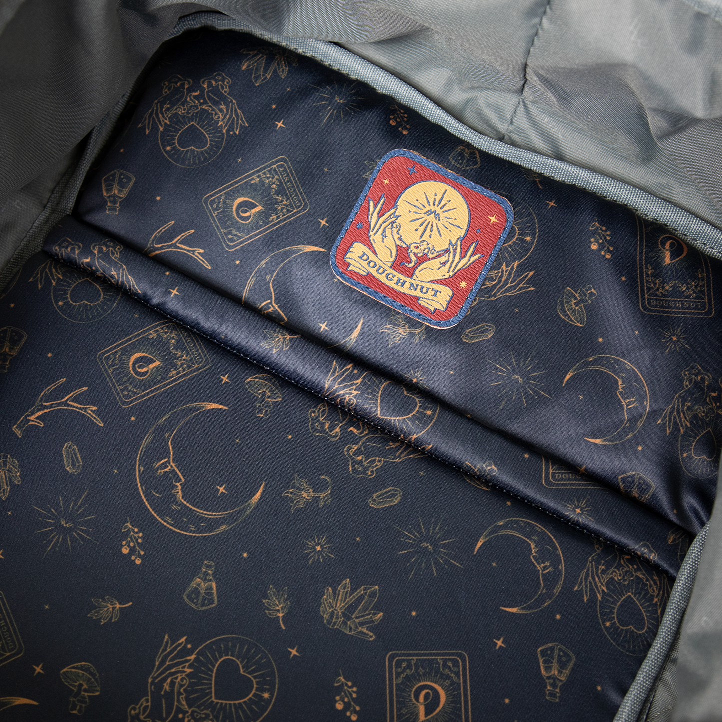 Macaroon The Mystic Club Series Backpack