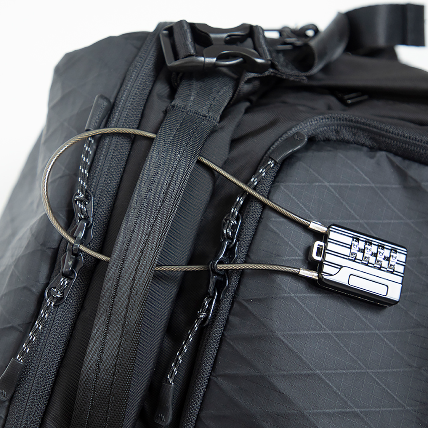 Navigator Black Duffelpack